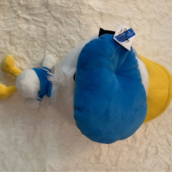 Authentic Disney Park Donald Duck Cap Hat Shanghai Disneyland exclusive - Picture 6 of 7